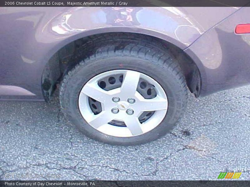 Majestic Amethyst Metallic / Gray 2006 Chevrolet Cobalt LS Coupe