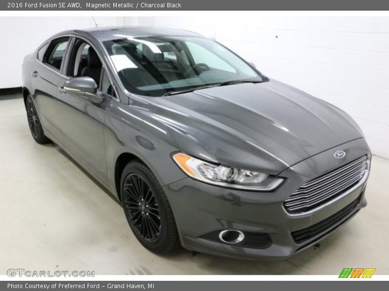 Magnetic Metallic / Charcoal Black 2016 Ford Fusion SE AWD