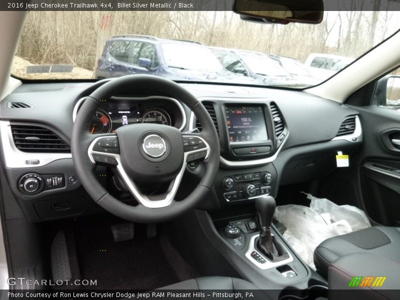 Billet Silver Metallic / Black 2016 Jeep Cherokee Trailhawk 4x4