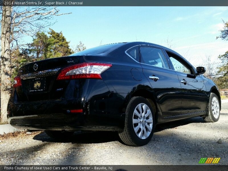 Super Black / Charcoal 2014 Nissan Sentra SV