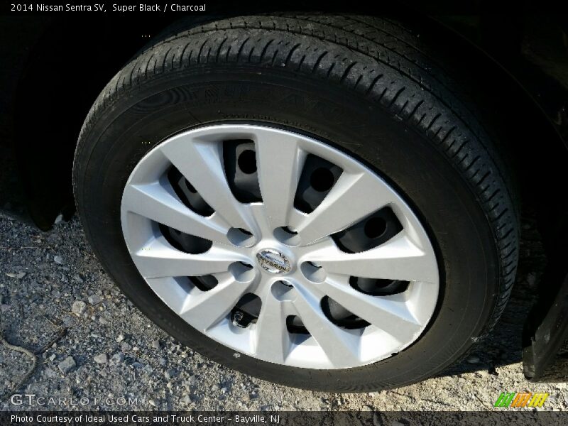 Super Black / Charcoal 2014 Nissan Sentra SV