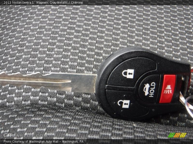 Magnetic Gray Metallic / Charcoal 2013 Nissan Sentra S