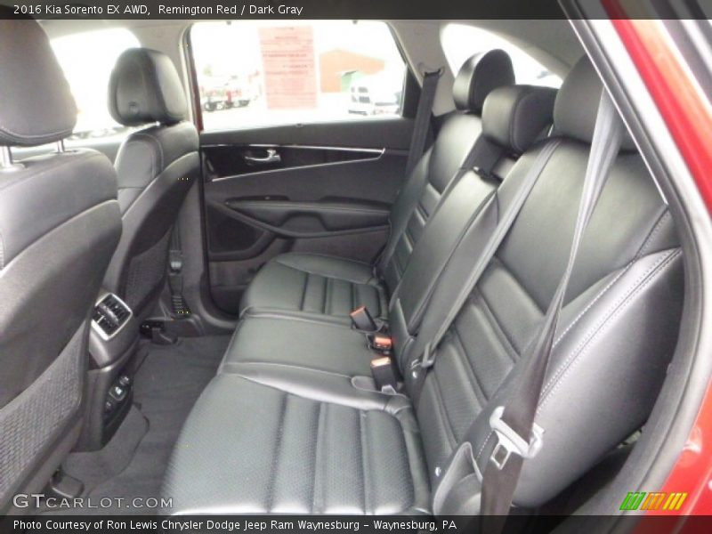 Remington Red / Dark Gray 2016 Kia Sorento EX AWD