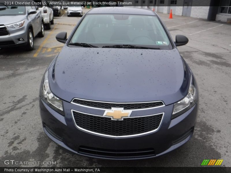 Atlantis Blue Metallic / Jet Black/Medium Titanium 2014 Chevrolet Cruze LS