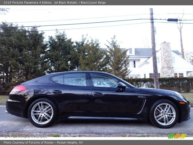 Jet Black Metallic / Black/Luxor Beige 2016 Porsche Panamera 4 Edition