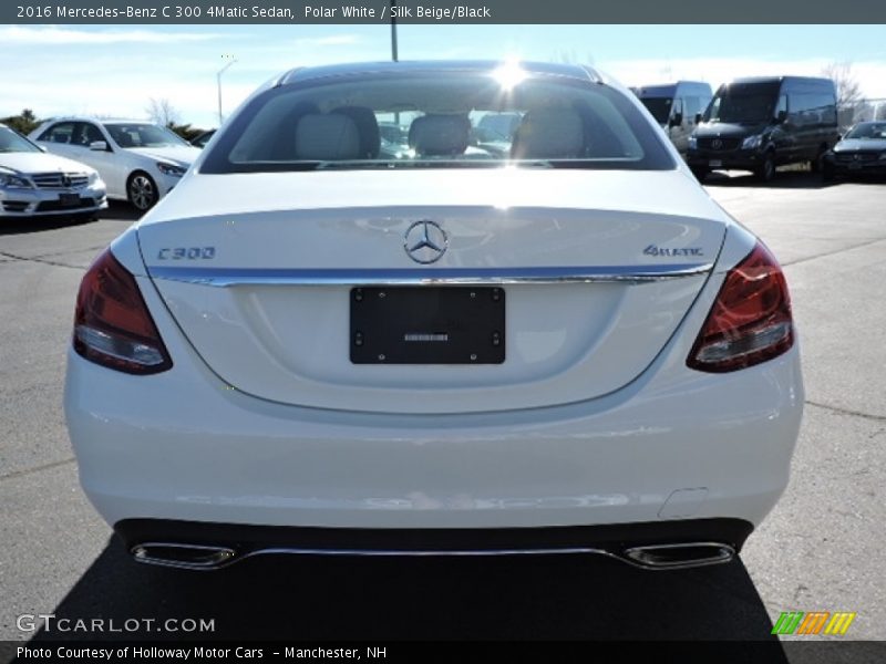 Polar White / Silk Beige/Black 2016 Mercedes-Benz C 300 4Matic Sedan