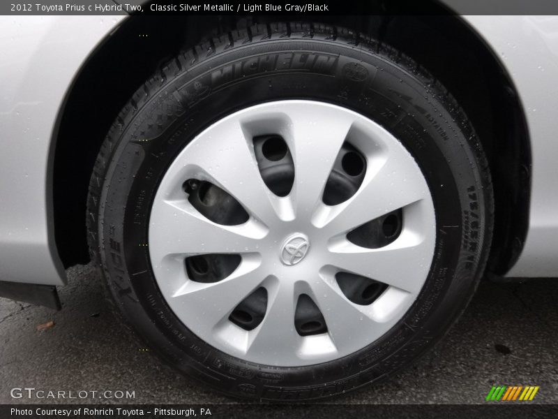 Classic Silver Metallic / Light Blue Gray/Black 2012 Toyota Prius c Hybrid Two