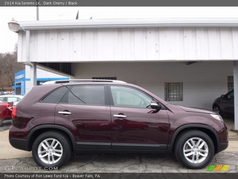 Dark Cherry / Black 2014 Kia Sorento LX