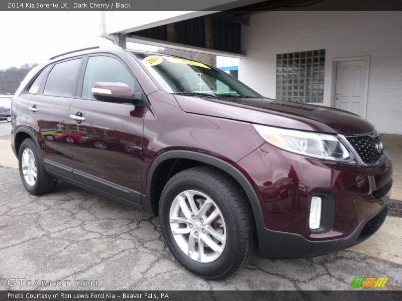 Dark Cherry / Black 2014 Kia Sorento LX