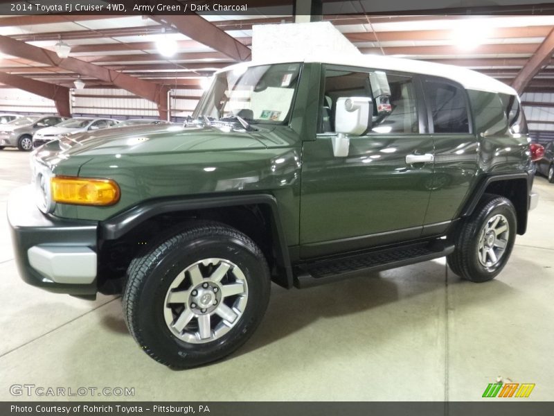 Army Green / Dark Charcoal 2014 Toyota FJ Cruiser 4WD