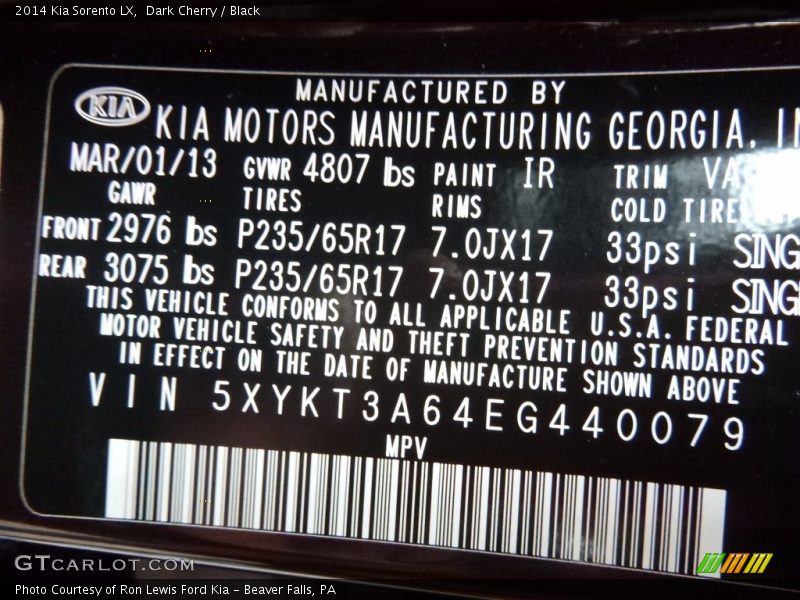 Dark Cherry / Black 2014 Kia Sorento LX
