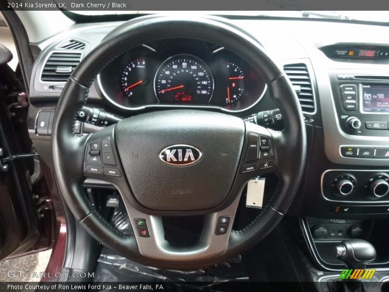 Dark Cherry / Black 2014 Kia Sorento LX