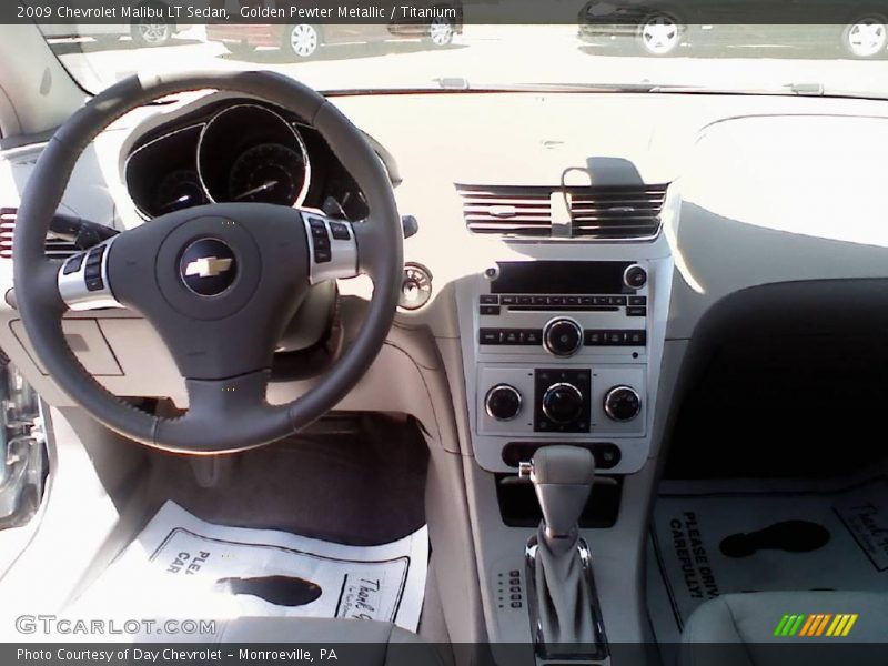 Golden Pewter Metallic / Titanium 2009 Chevrolet Malibu LT Sedan