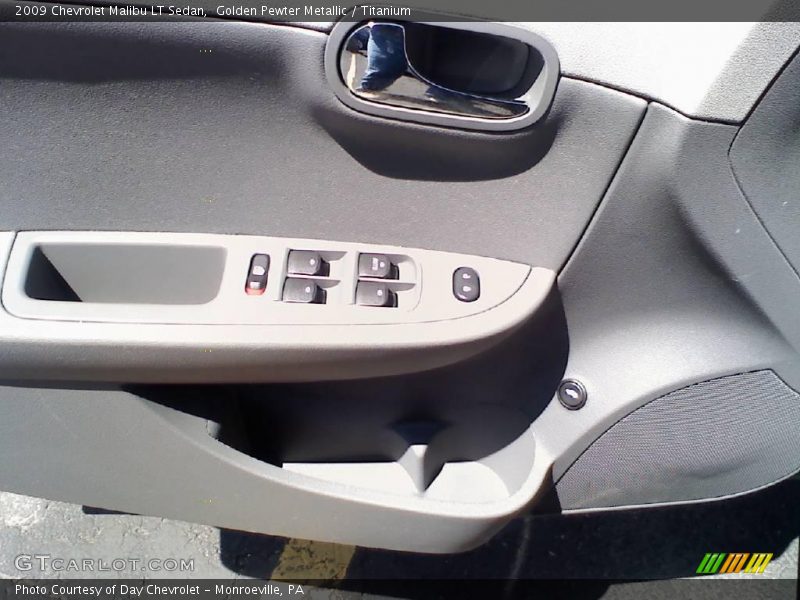 Golden Pewter Metallic / Titanium 2009 Chevrolet Malibu LT Sedan