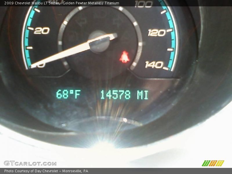 Golden Pewter Metallic / Titanium 2009 Chevrolet Malibu LT Sedan