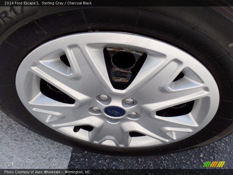 Sterling Gray / Charcoal Black 2014 Ford Escape S