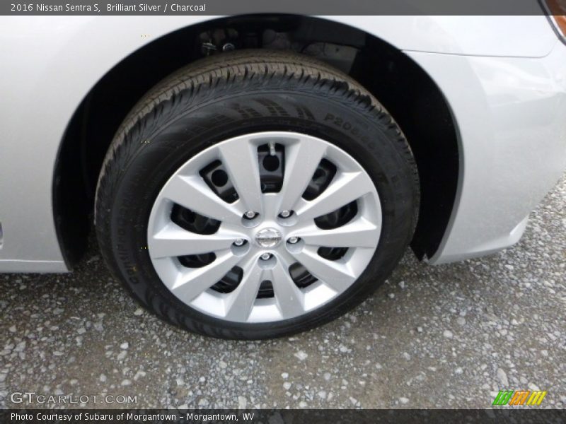 Brilliant Silver / Charcoal 2016 Nissan Sentra S