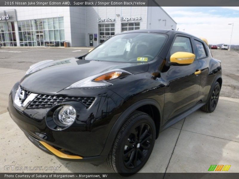 Super Black / Stinger Edition Black/Yellow 2016 Nissan Juke Stinger Edition AWD