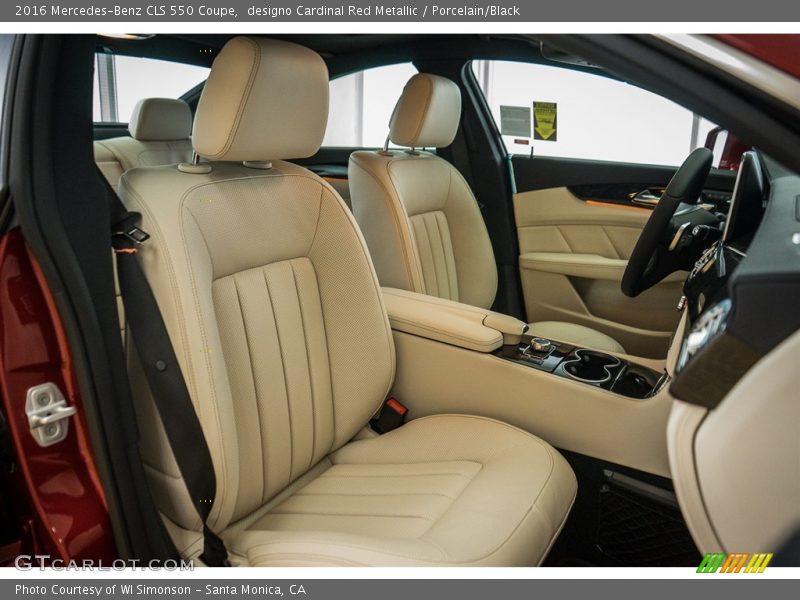 Front Seat of 2016 CLS 550 Coupe