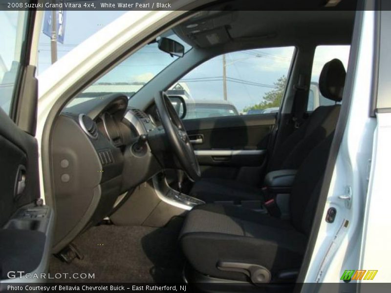 White Water Pearl / Black 2008 Suzuki Grand Vitara 4x4