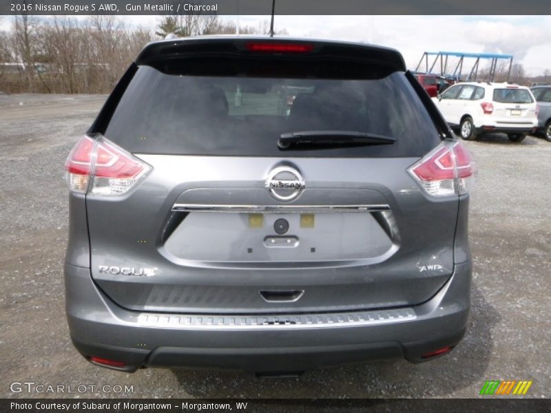 Gun Metallic / Charcoal 2016 Nissan Rogue S AWD