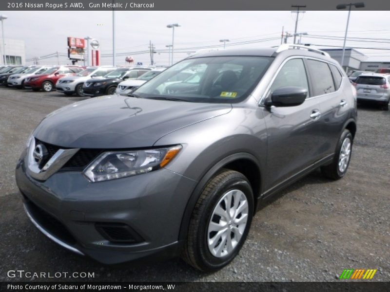 Gun Metallic / Charcoal 2016 Nissan Rogue S AWD