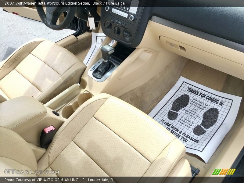 Black / Pure Beige 2007 Volkswagen Jetta Wolfsburg Edition Sedan