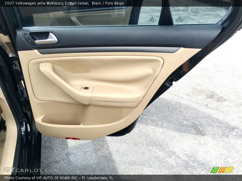 Black / Pure Beige 2007 Volkswagen Jetta Wolfsburg Edition Sedan