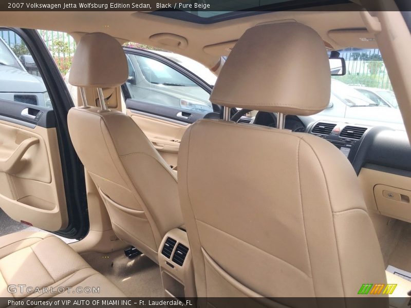 Black / Pure Beige 2007 Volkswagen Jetta Wolfsburg Edition Sedan