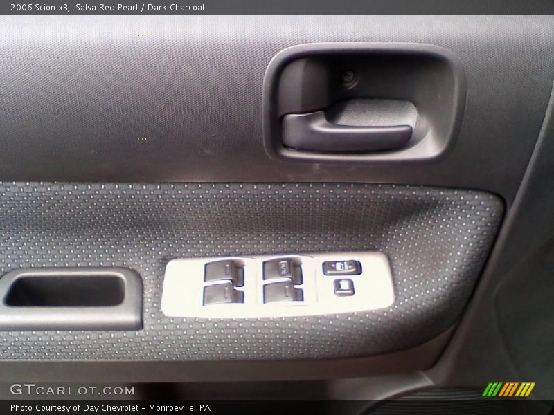 Salsa Red Pearl / Dark Charcoal 2006 Scion xB