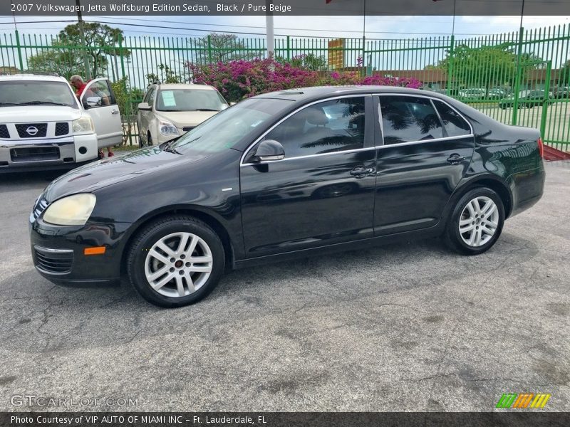 Black / Pure Beige 2007 Volkswagen Jetta Wolfsburg Edition Sedan