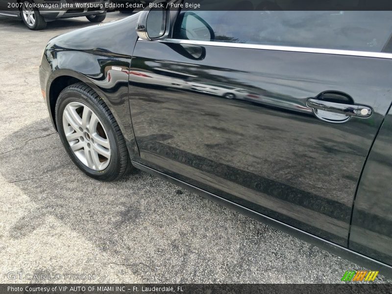 Black / Pure Beige 2007 Volkswagen Jetta Wolfsburg Edition Sedan