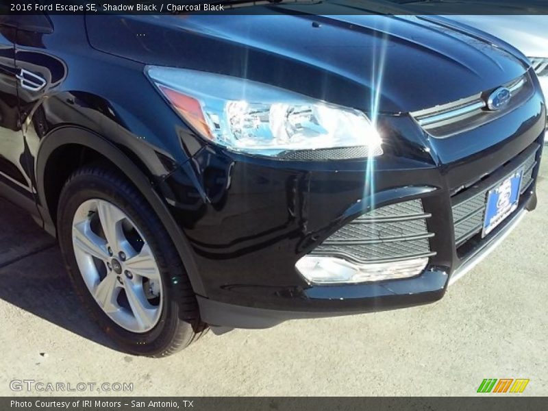 Shadow Black / Charcoal Black 2016 Ford Escape SE