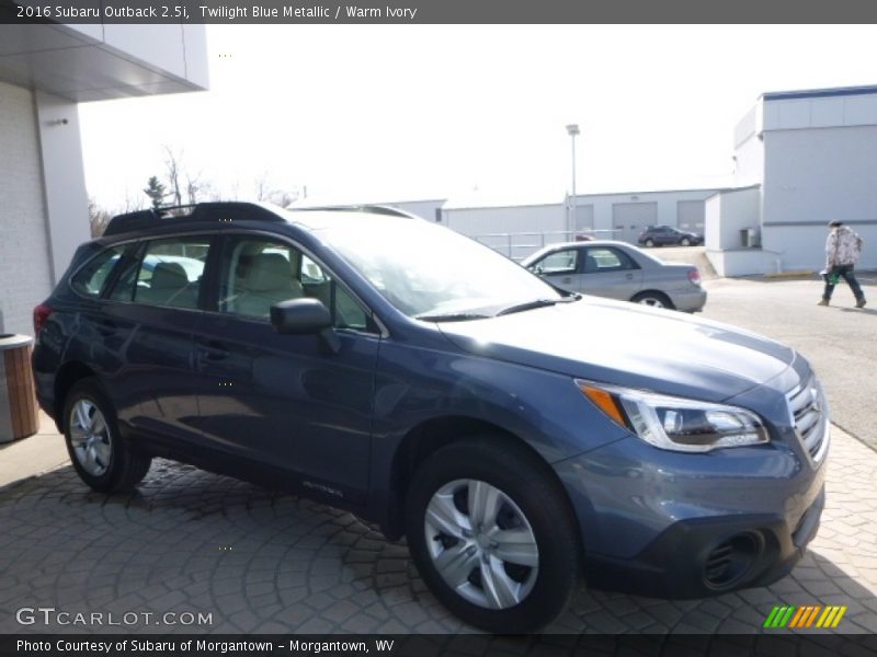 Twilight Blue Metallic / Warm Ivory 2016 Subaru Outback 2.5i