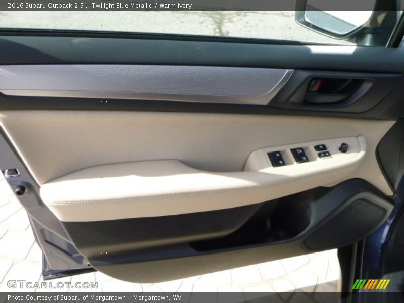 Twilight Blue Metallic / Warm Ivory 2016 Subaru Outback 2.5i