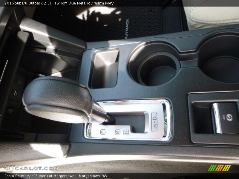 Twilight Blue Metallic / Warm Ivory 2016 Subaru Outback 2.5i