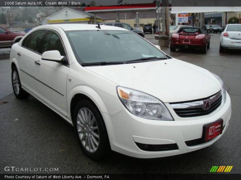 Cream White / Black 2008 Saturn Aura XR