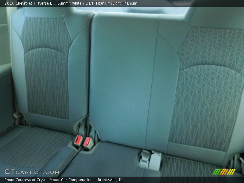 Summit White / Dark Titanium/Light Titanium 2016 Chevrolet Traverse LT
