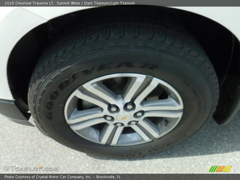 Summit White / Dark Titanium/Light Titanium 2016 Chevrolet Traverse LT