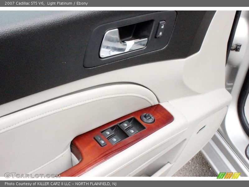 Light Platinum / Ebony 2007 Cadillac STS V6