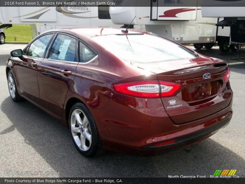 Bronze Fire Metallic / Medium Earth Gray 2016 Ford Fusion S