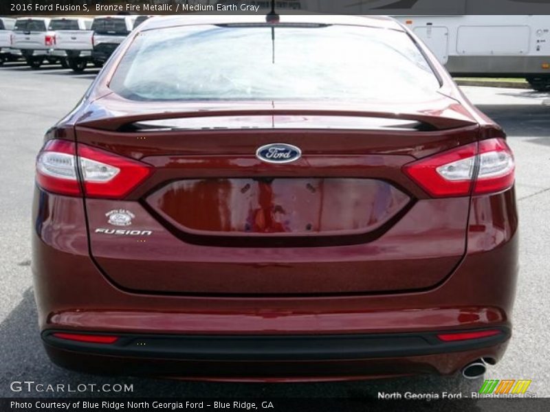 Bronze Fire Metallic / Medium Earth Gray 2016 Ford Fusion S
