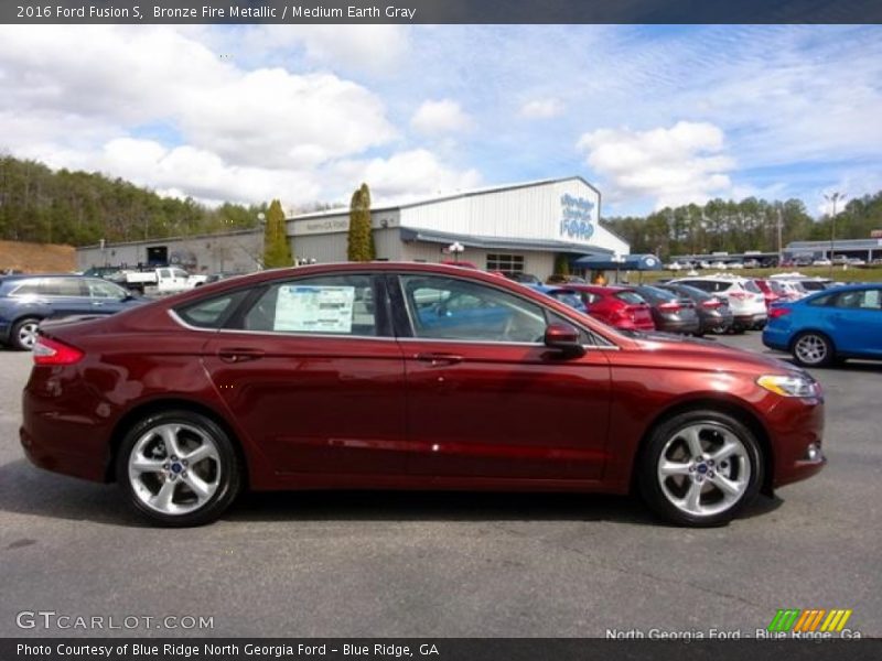 Bronze Fire Metallic / Medium Earth Gray 2016 Ford Fusion S