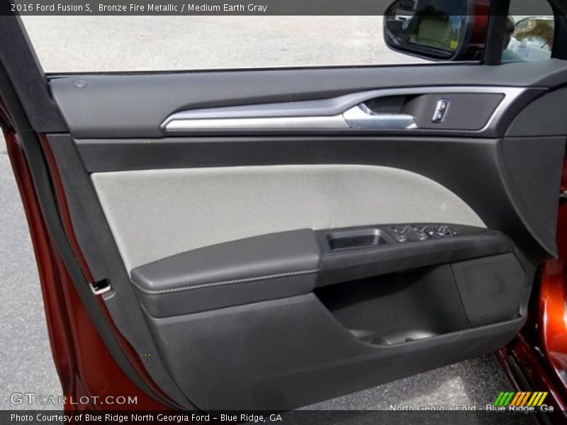 Bronze Fire Metallic / Medium Earth Gray 2016 Ford Fusion S
