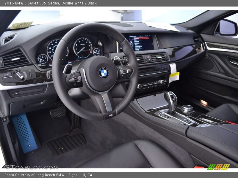 Alpine White / Black 2016 BMW 5 Series 535i Sedan