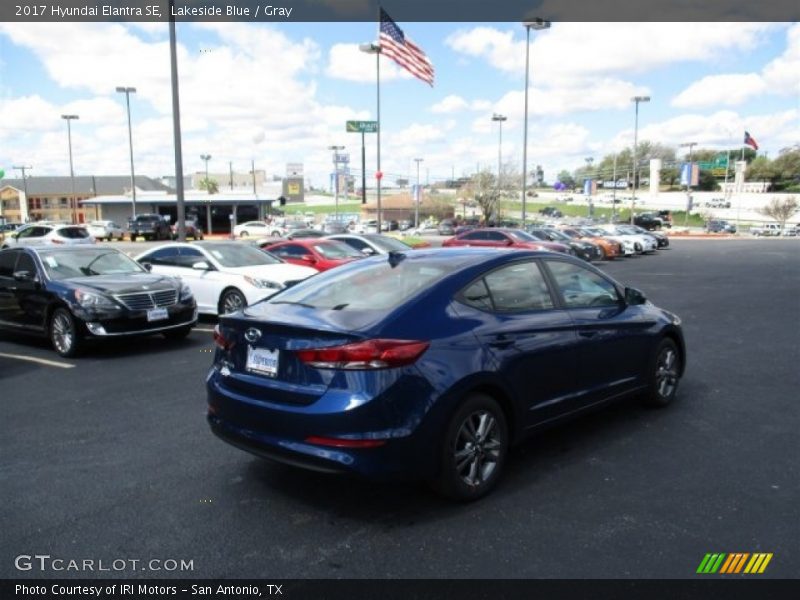 Lakeside Blue / Gray 2017 Hyundai Elantra SE