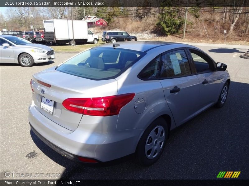 Ingot Silver / Charcoal Black 2016 Ford Focus S Sedan