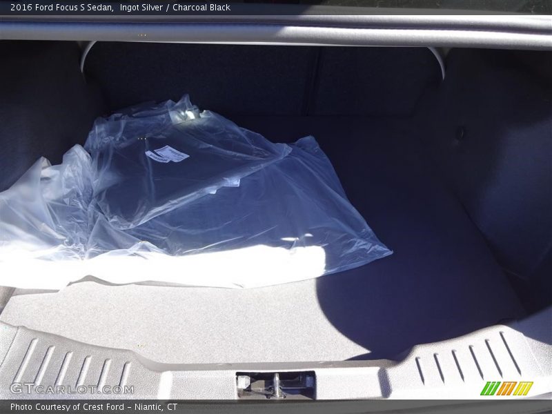 Ingot Silver / Charcoal Black 2016 Ford Focus S Sedan