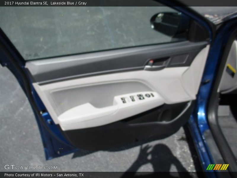 Lakeside Blue / Gray 2017 Hyundai Elantra SE