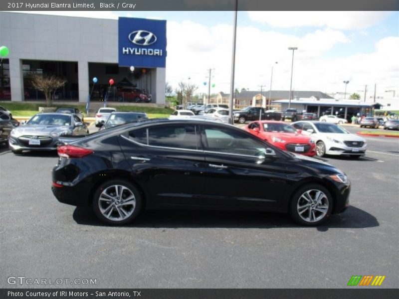Black / Gray 2017 Hyundai Elantra Limited